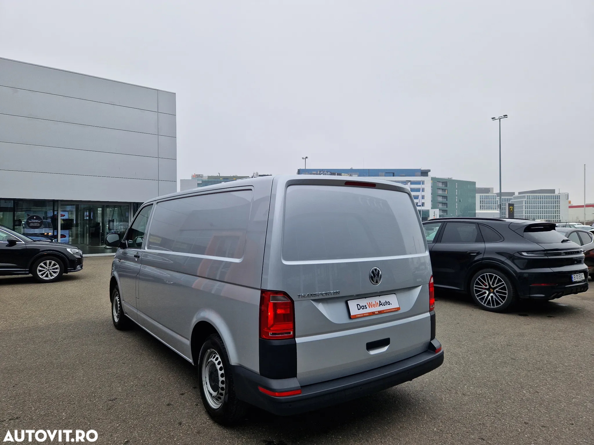 Volkswagen Transporter Sasiu CD T6 2.0 TDI LR - 3