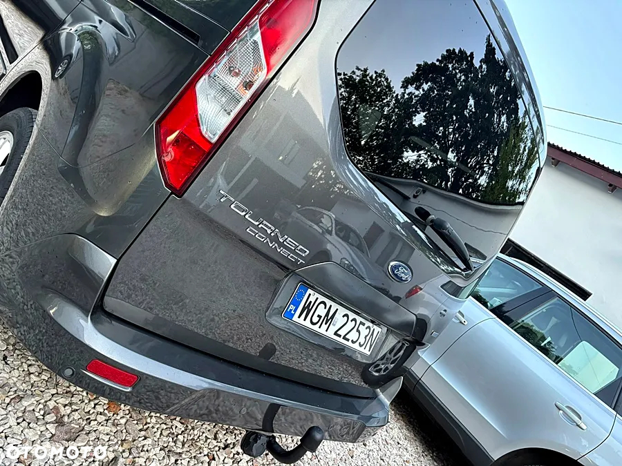 Ford Tourneo Connect Grand - 10