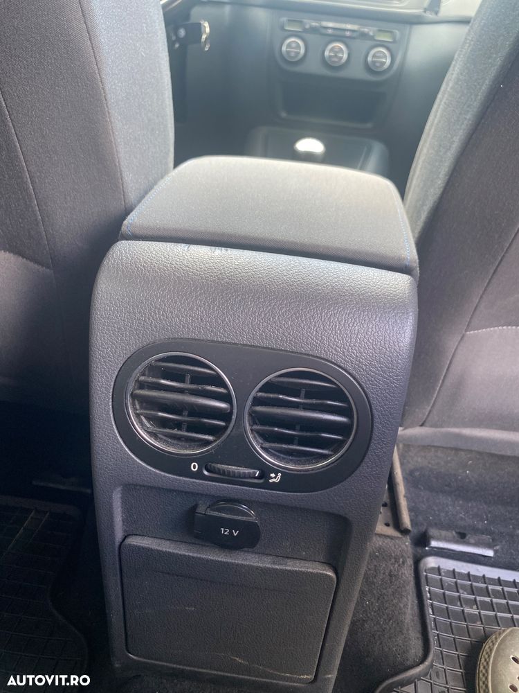 Volkswagen Golf Plus 1.9 TDI Comfortline - 10
