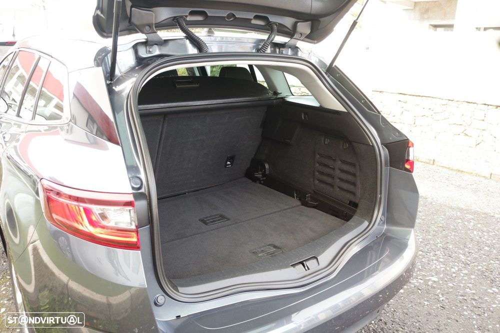 Renault Mégane Sport Tourer 1.5 Blue dCi Limited EDC - 16