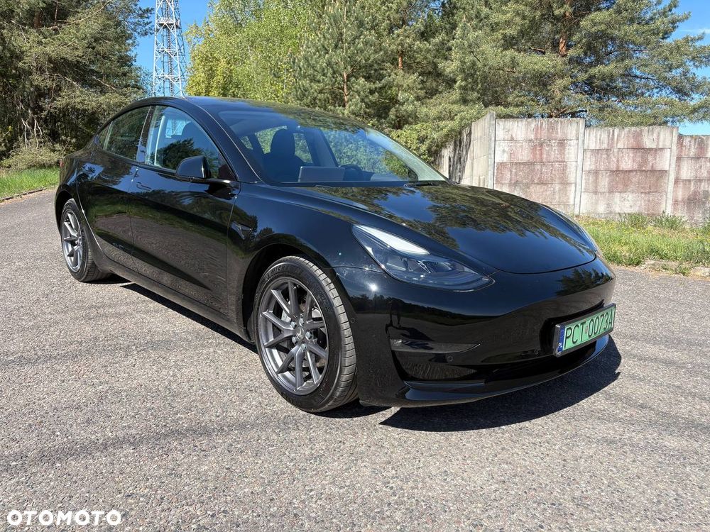 Tesla Model 3 Standard Reichweite Plus Hinterradantrieb - 1