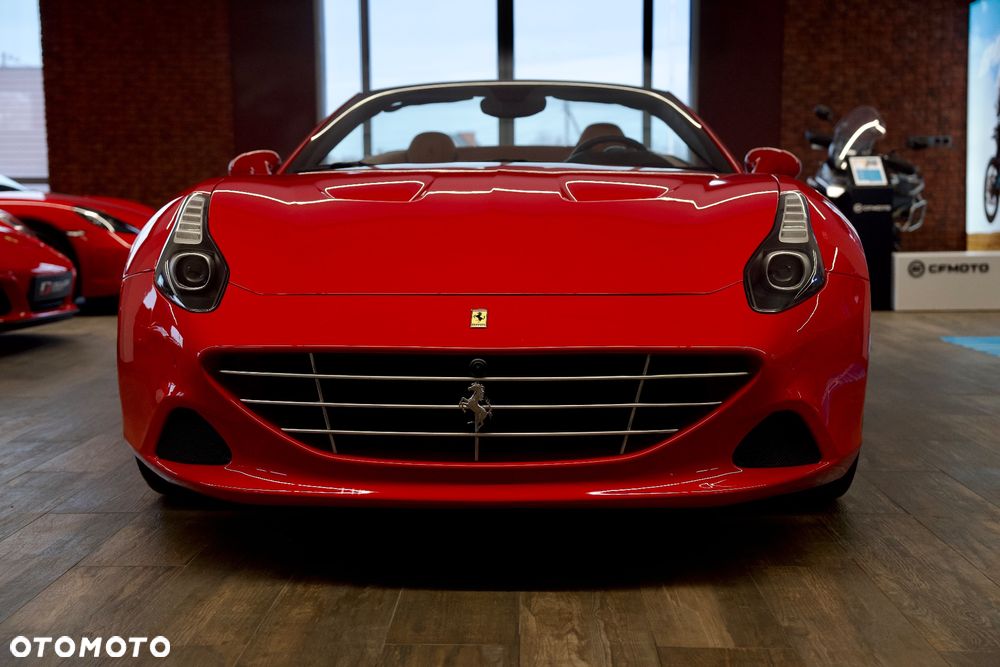 Ferrari California T - 3