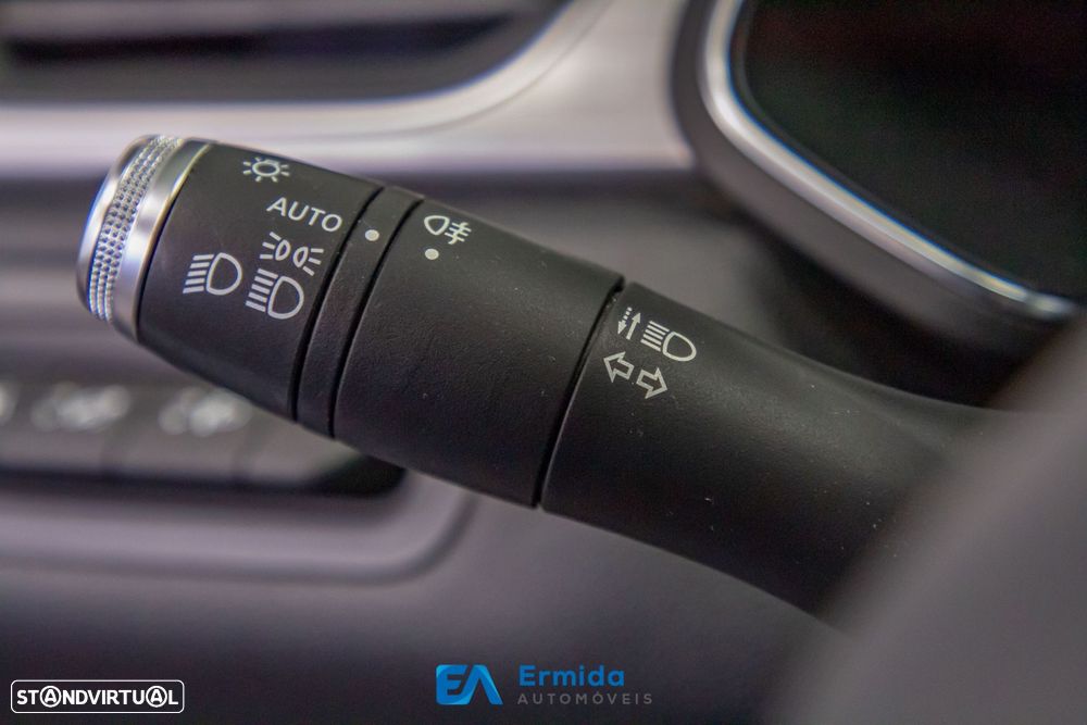 Renault Captur 1.0 TCe Exclusive - 43