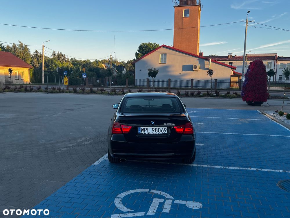 BMW Seria 3 320d - 9