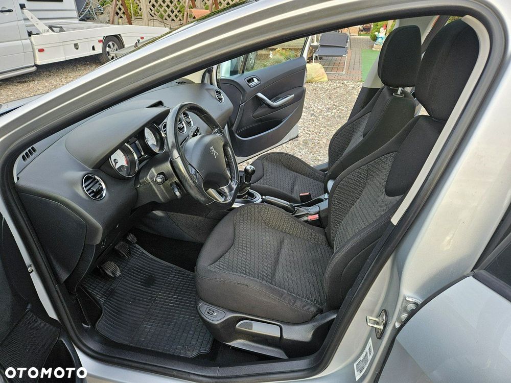 Peugeot 308 - 7