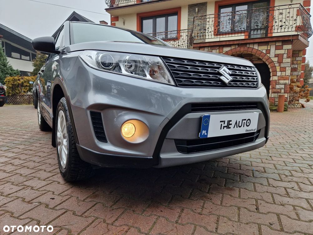 Suzuki Vitara 1.6 Comfort 4WD - 12