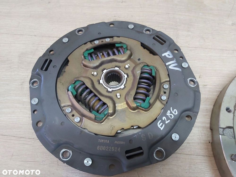 Toyota Prius IV 1,8 xw50 Corolla E21 C-HR sprzęgło koło zamachowe - 2