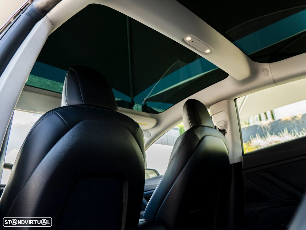 Tesla Model 3 Performance Dual Motor AWD - 26