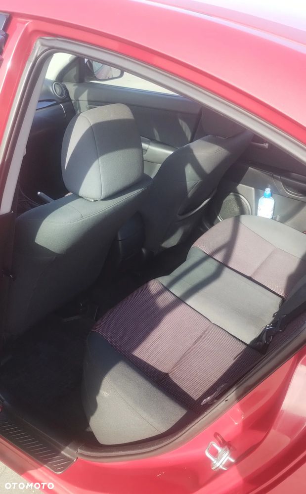 Mazda 3 - 8