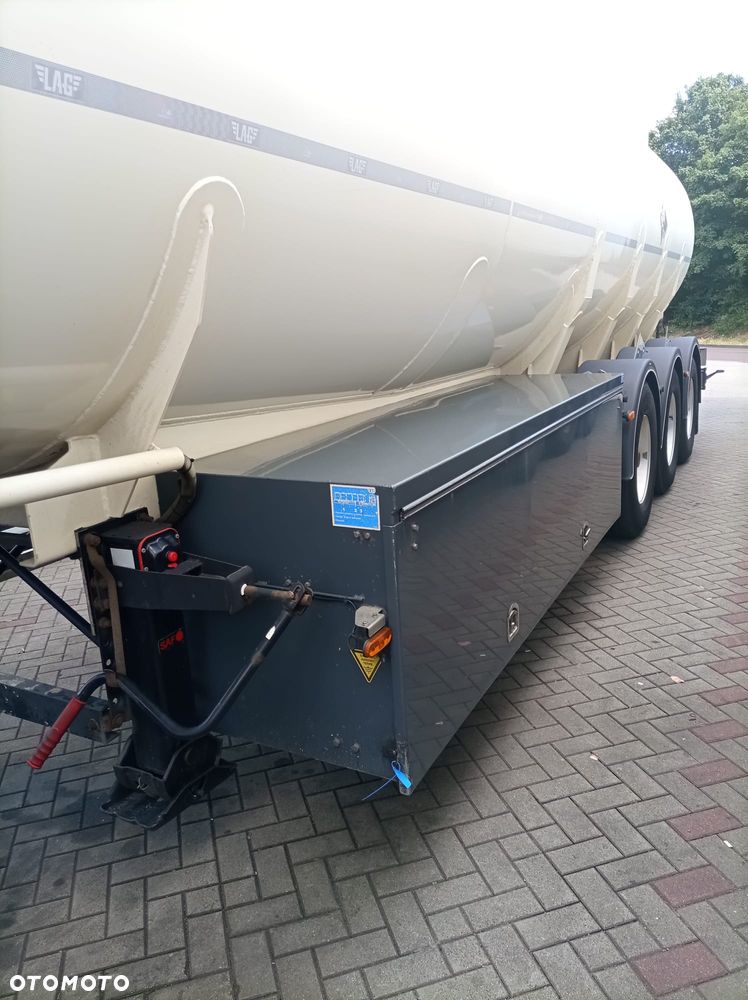 Lag - cysterna paliwowa, 36000L, 4 komory - 4