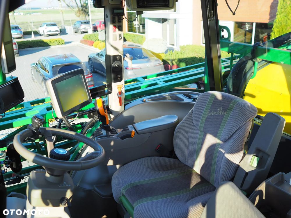 John Deere R4040i - 8