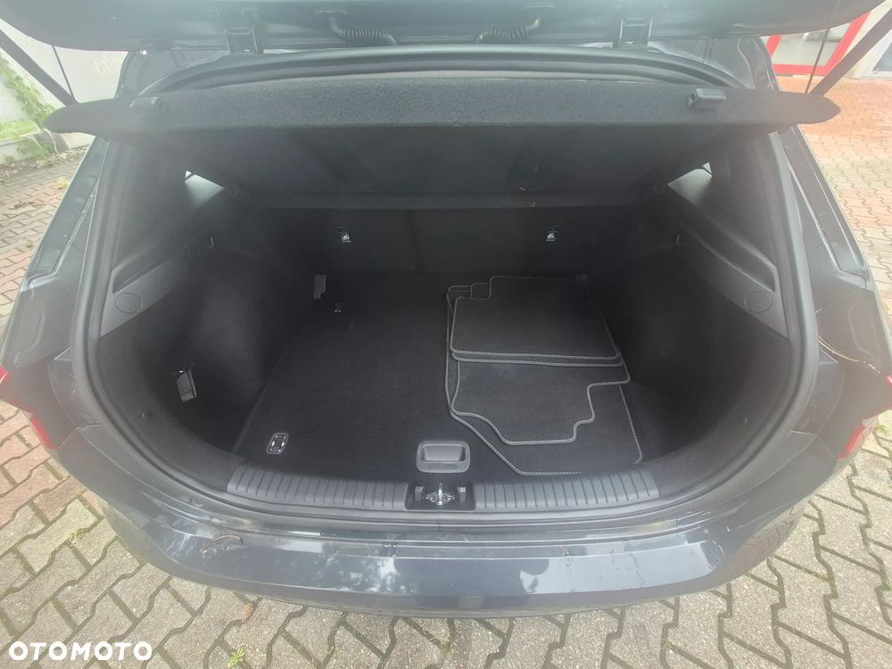 Kia Ceed 1.6 CRDi SCR L Business Line Plus - 19