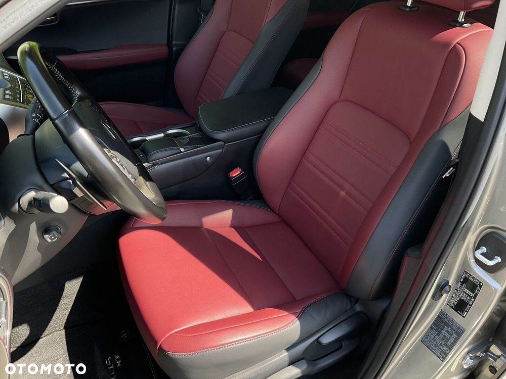 Lexus NX 300h F Impression AWD - 18