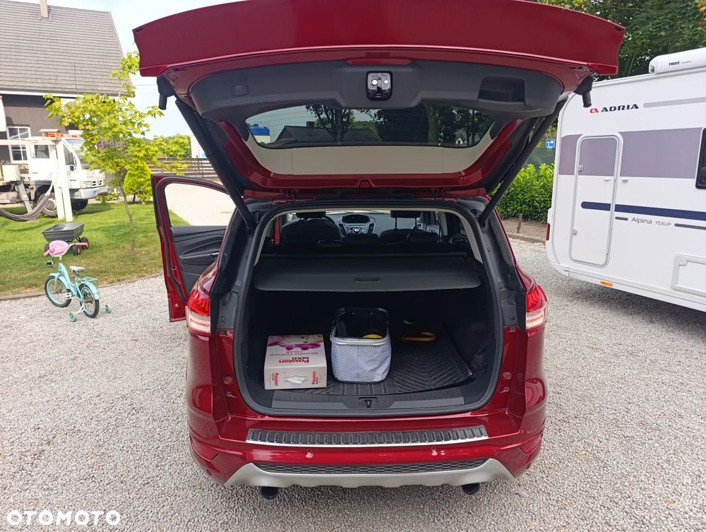 Ford Kuga 1.5 EcoBoost 4WD Titanium Plus - 4