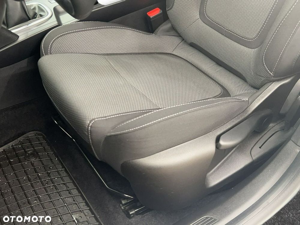 Renault Megane 1.3 TCe FAP Equilibre - 17