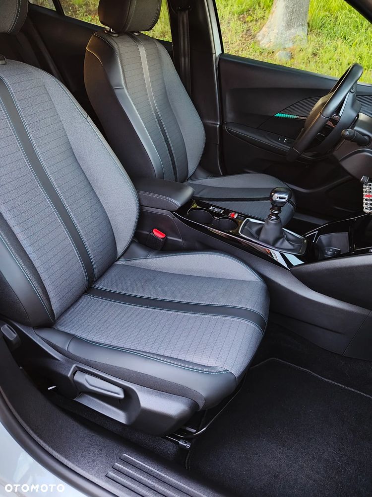 Peugeot 2008 PureTech 130 Allure Pack - 19