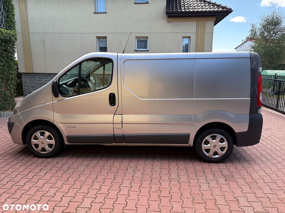 Renault Traffic 2.0 DCI - 7