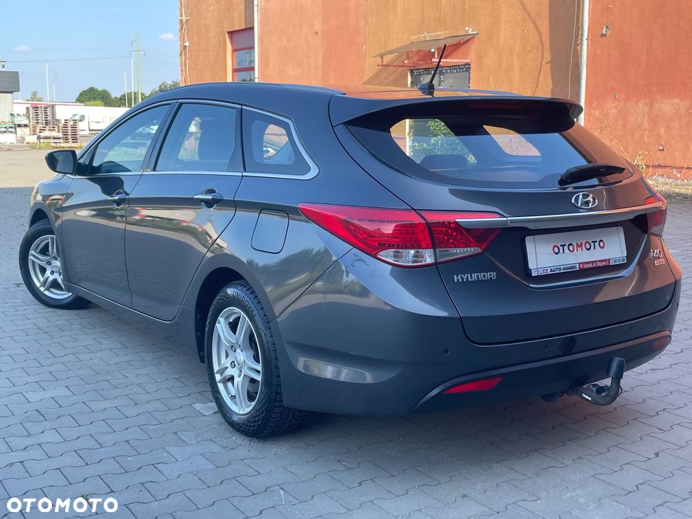 Hyundai i40 1.7 CRDi Comfort + - 4
