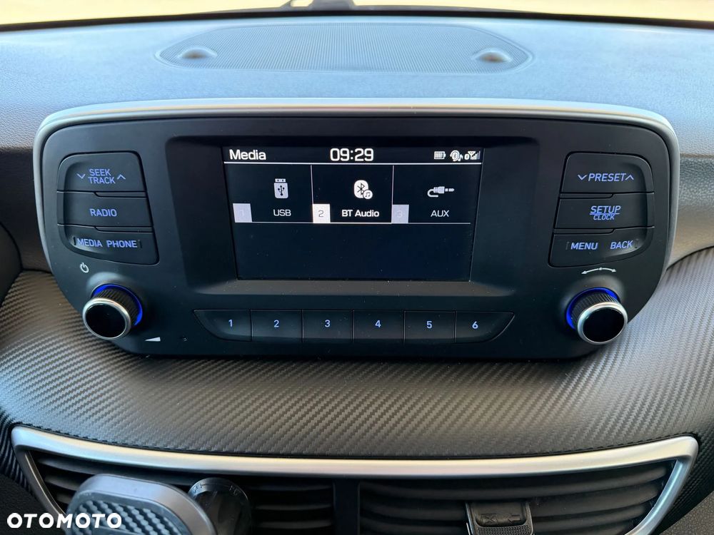 Hyundai Tucson 1.6 GDi Comfort 2WD - 21