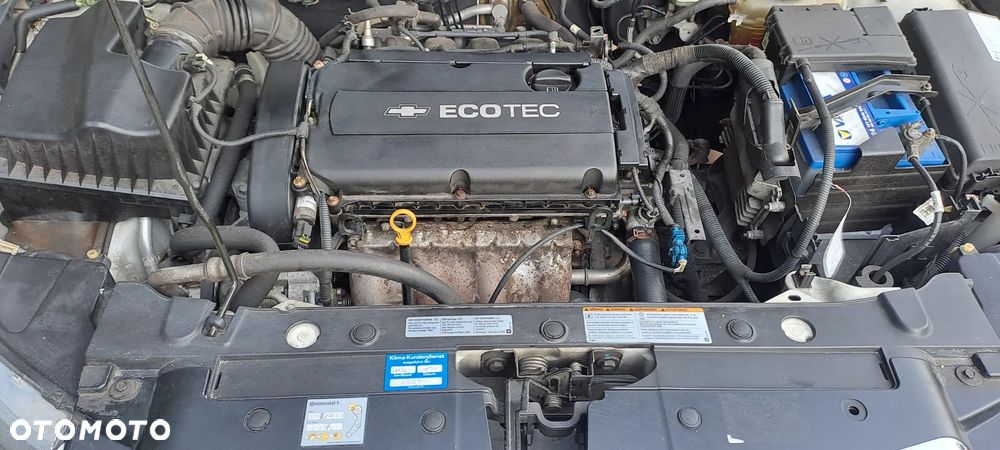 Chevrolet Cruze 1.8 LTZ - 19