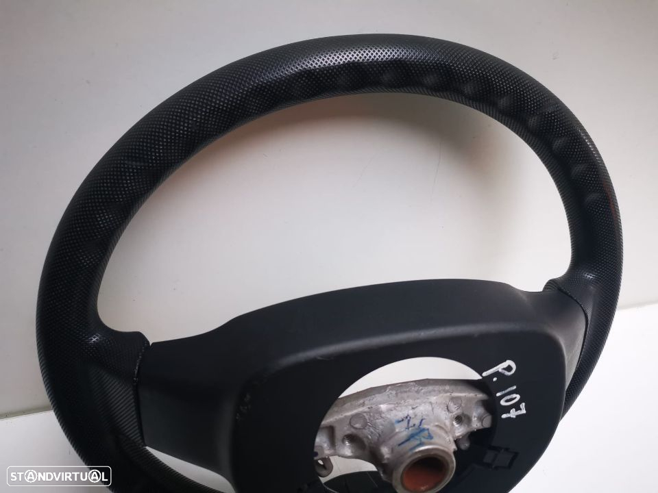 PEUGEOT 107 / CITROEN C1 VOLANTE - V002 - 8