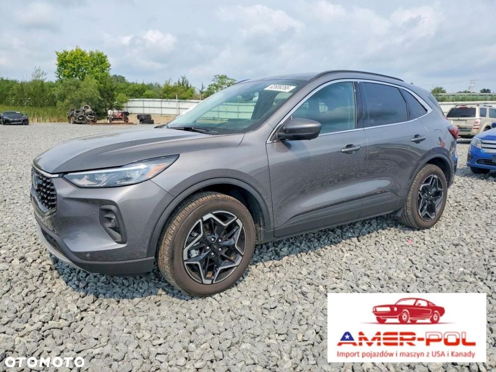 Ford Escape - 1