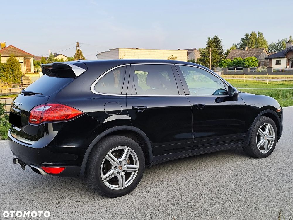 Porsche Cayenne Platinum Edition - 10