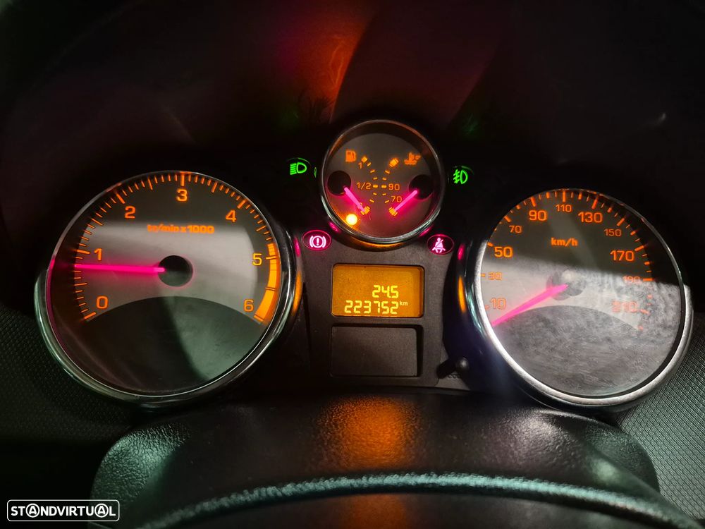 Peugeot 207 1.4 HDi Sport - 16