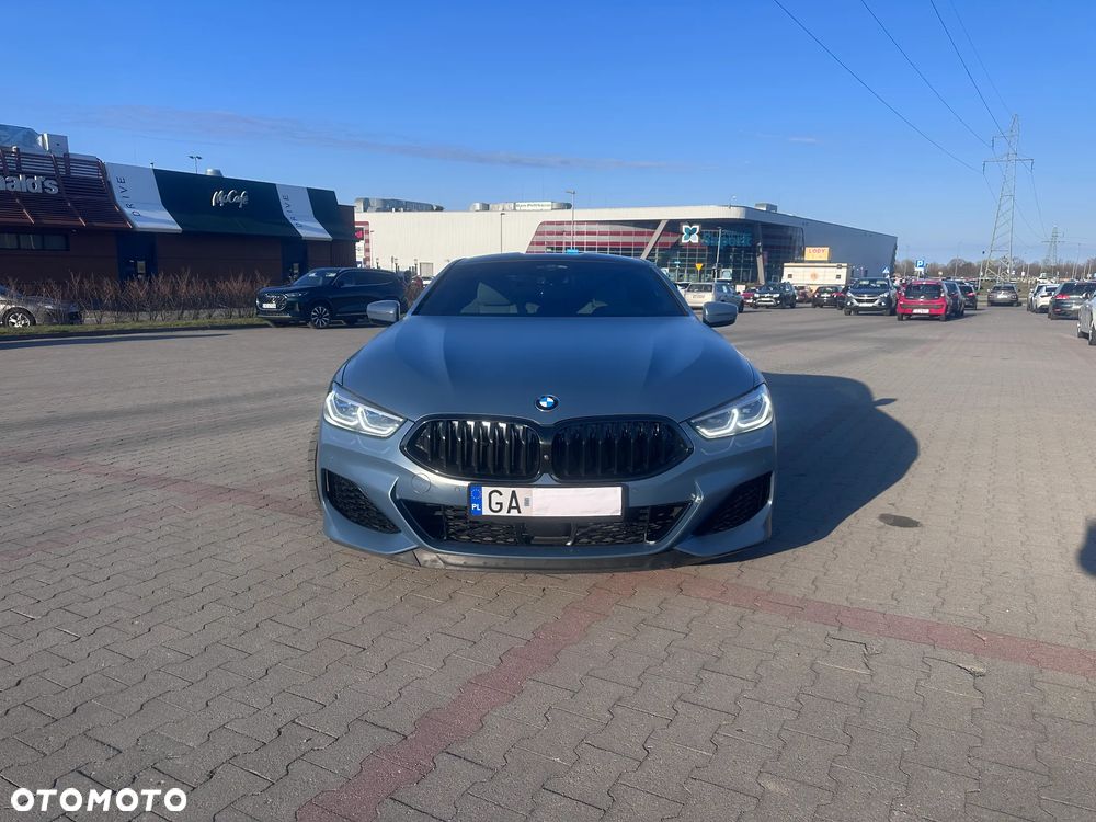 BMW Seria 8 - 7