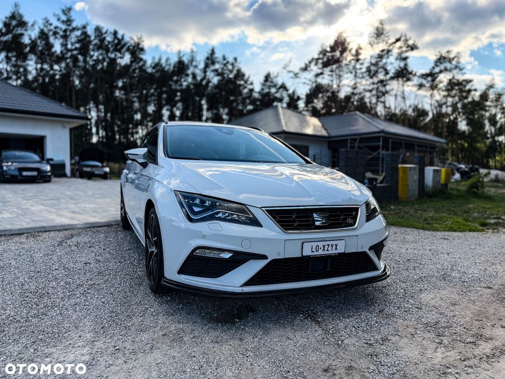 Seat Leon 1.5 eTSI OPF DSG FR Black Edition - 27