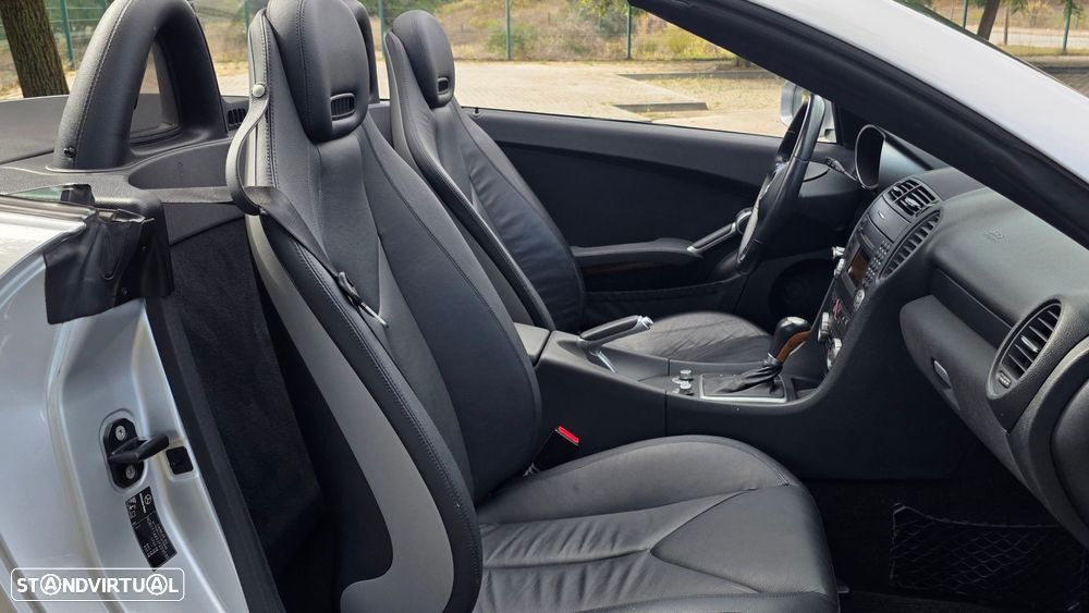 Mercedes-Benz SLK 200 Kompressor Auto Sport Edition - 10