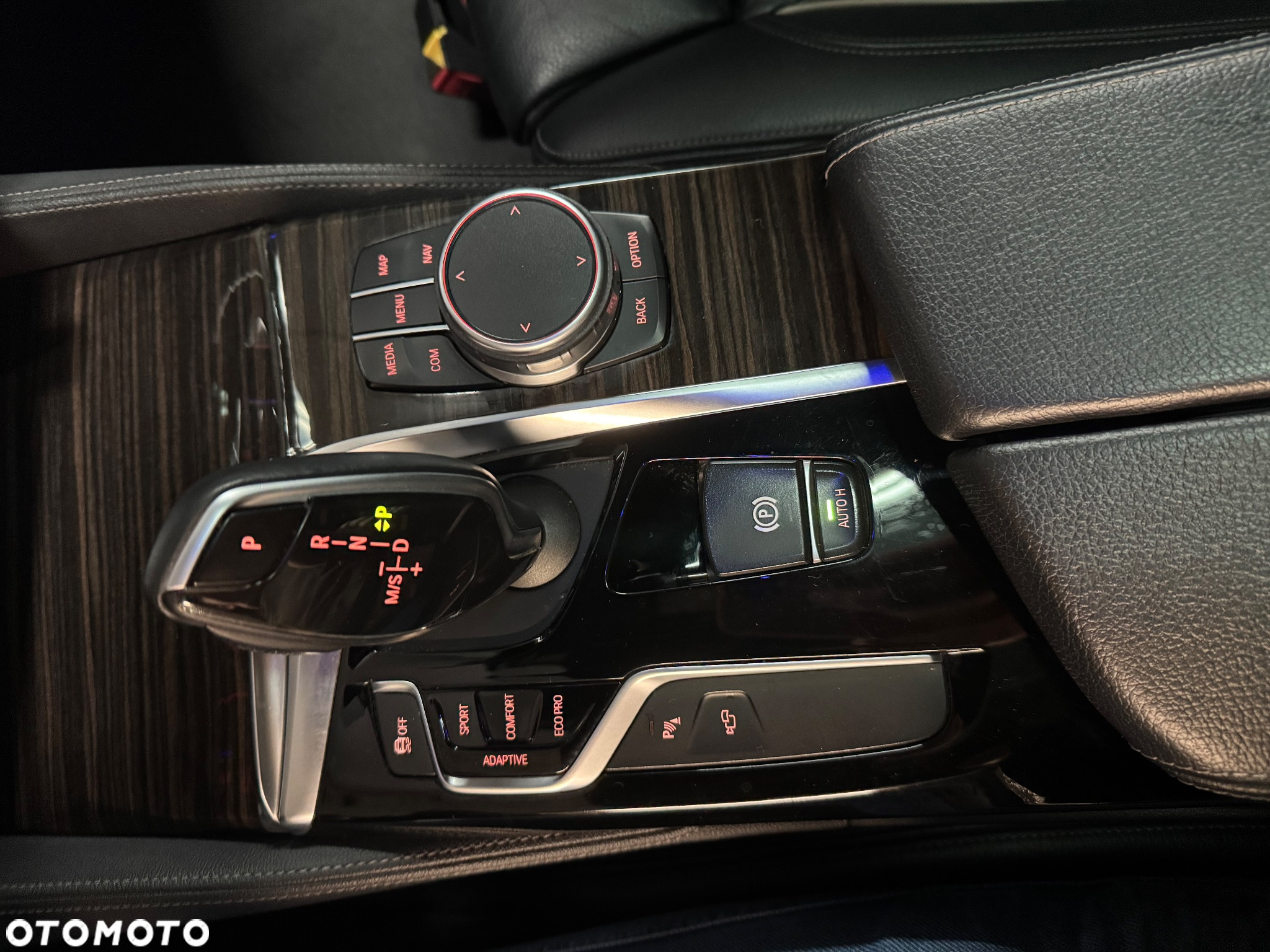 BMW Seria 5 530i xDrive M Sport sport - 16