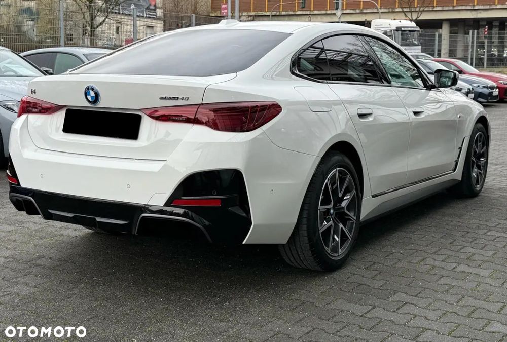 BMW i4 83.9kWh xDrive 40 M Sport - 4