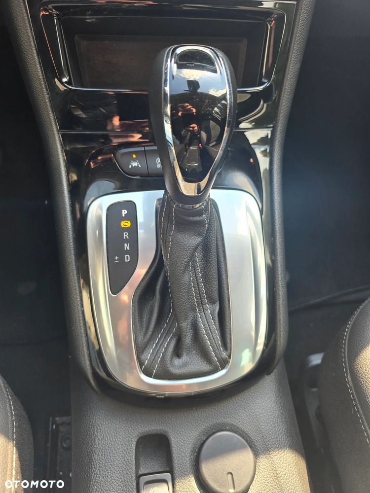 Opel Astra 1.5 D Start/Stop Automatik Elegance - 29