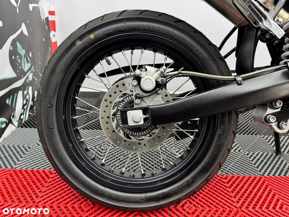 Aprilia SX - 33