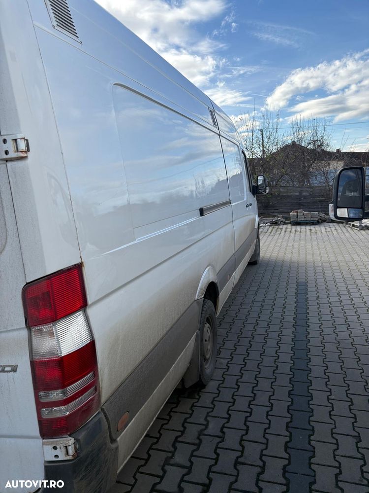 Mercedes-Benz Sprinter 906.231 Sasiu cabina dubla - 26