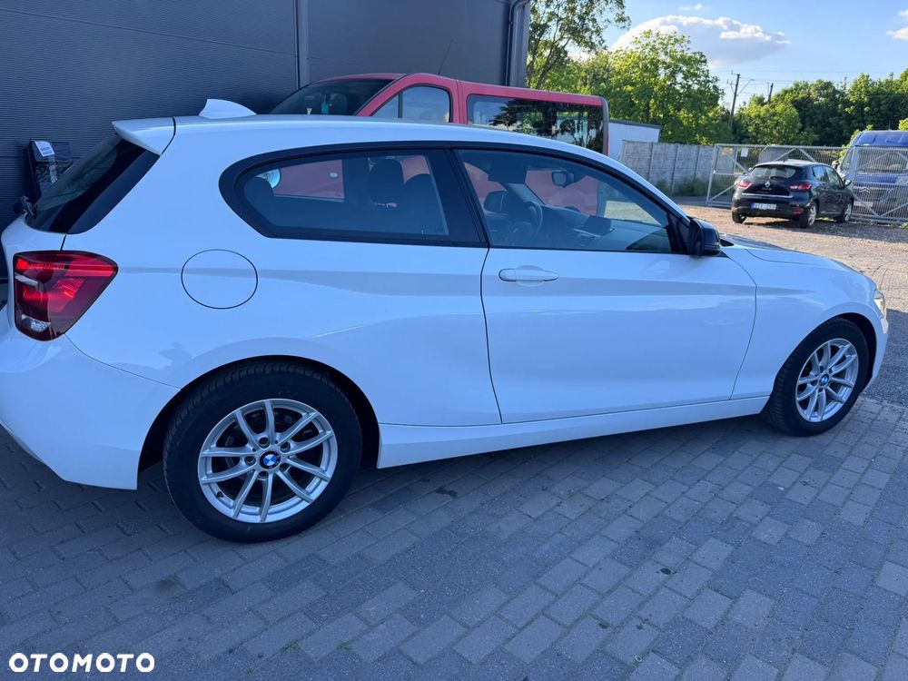 BMW Seria 1 118d - 33