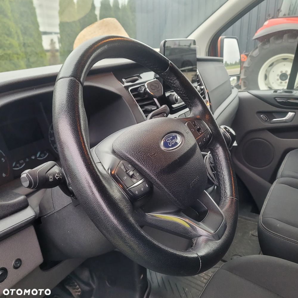 Ford TRANSIT CUSTOM - 15