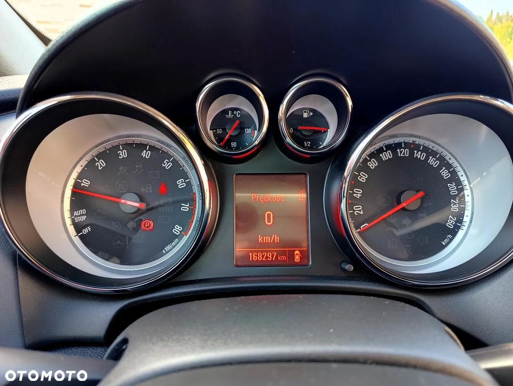 Opel Astra 1.4 Turbo - 26