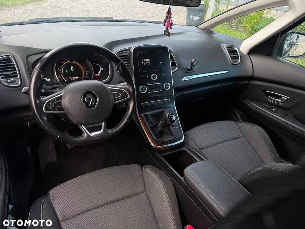 Renault Scenic - 13