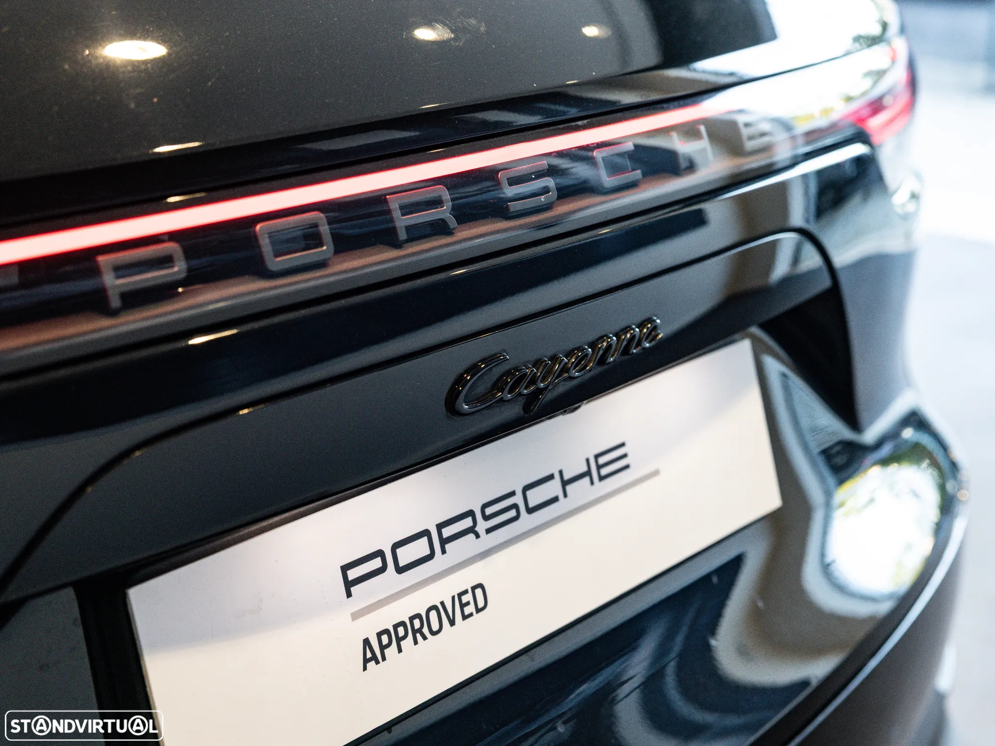 Porsche Cayenne E-Hybrid Platinum Edition - 9
