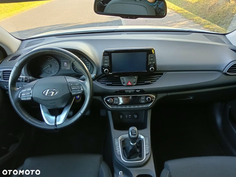 Hyundai i30 1.4 T-GDI Premium - 10