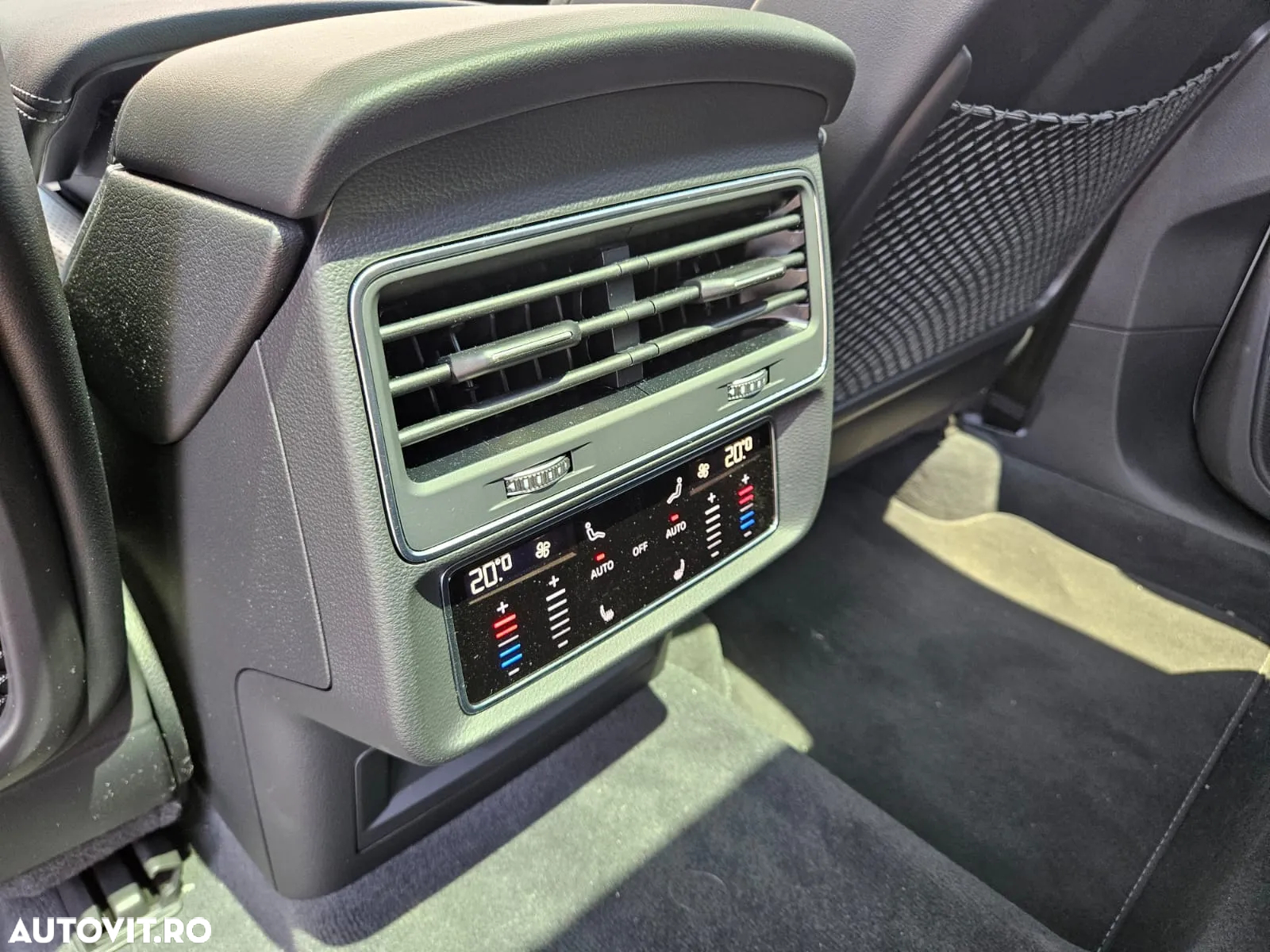 Audi Q8 55 TFSI quattro Tiptronic MHEV - 24