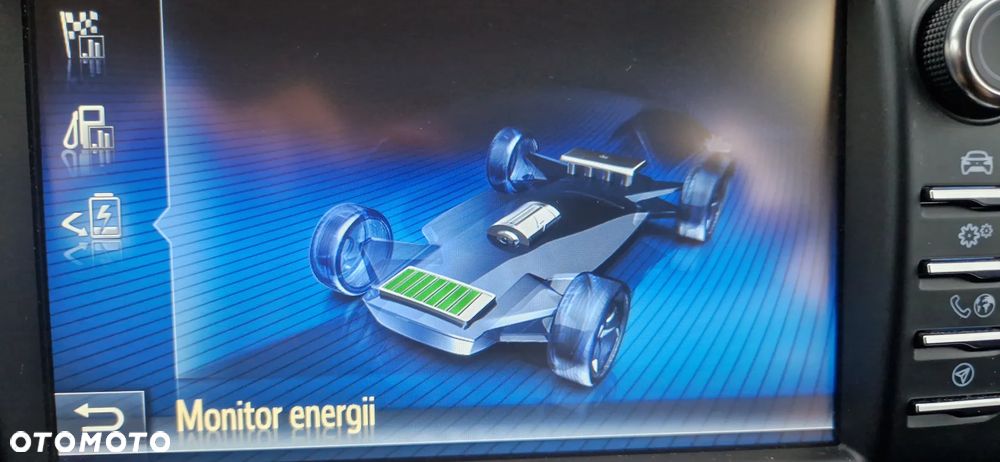 Toyota Yaris 1.5 Premium CVT - 23