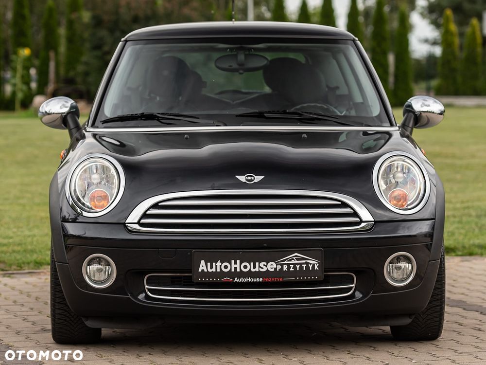 MINI Cooper 50 Camden - 3