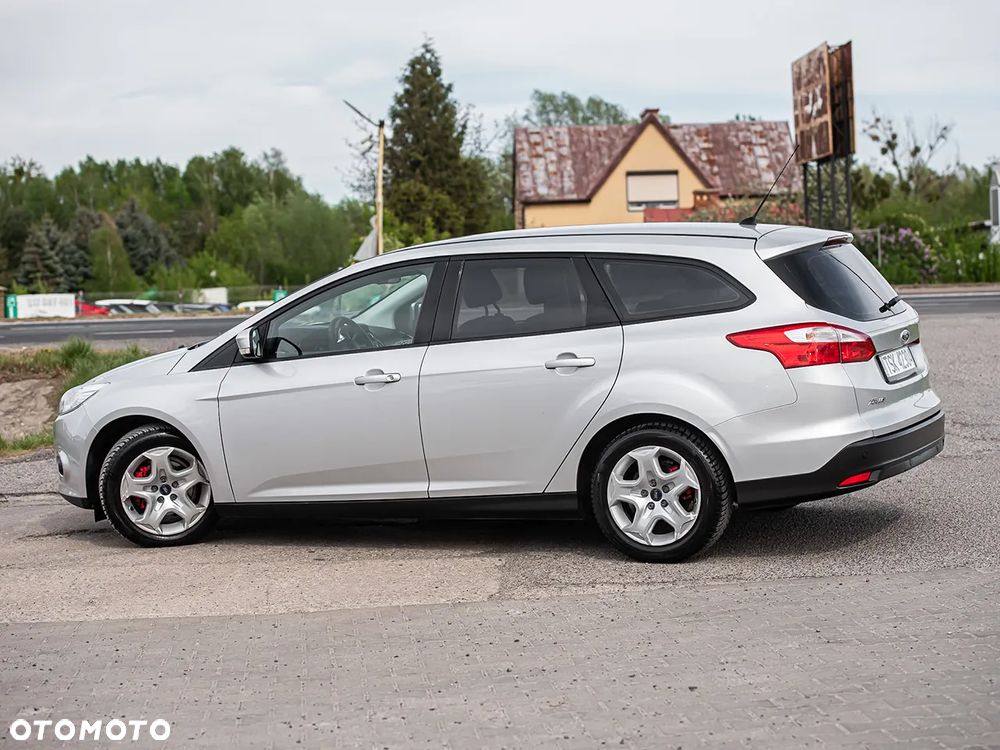 Ford Focus 1.6 EcoBoost Trend - 10