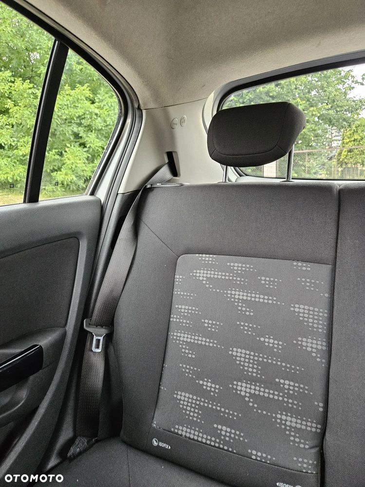 Opel Corsa - 11