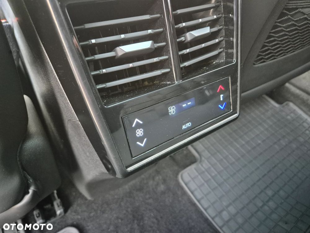 DS Automobiles DS 7 Crossback 1.6 E-Tense 4x4 Grand Chic - 29