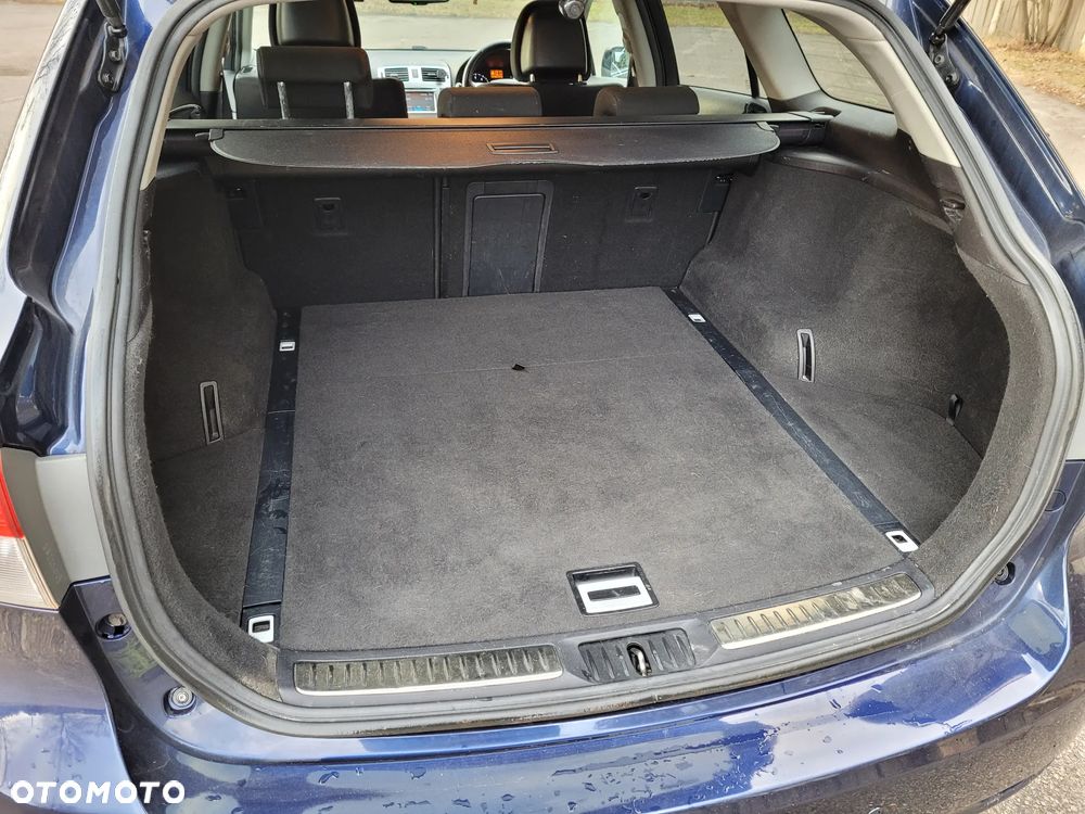 Toyota Avensis 2.0 D-4D Sol - 16
