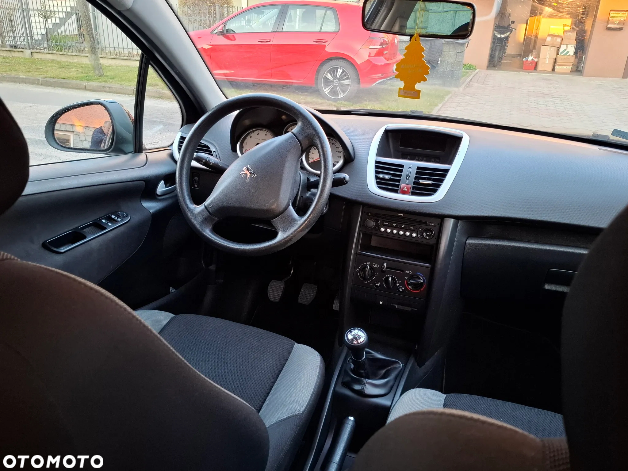 Peugeot 207 1.4 Trendy - 5